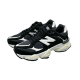 New Balance Black/White