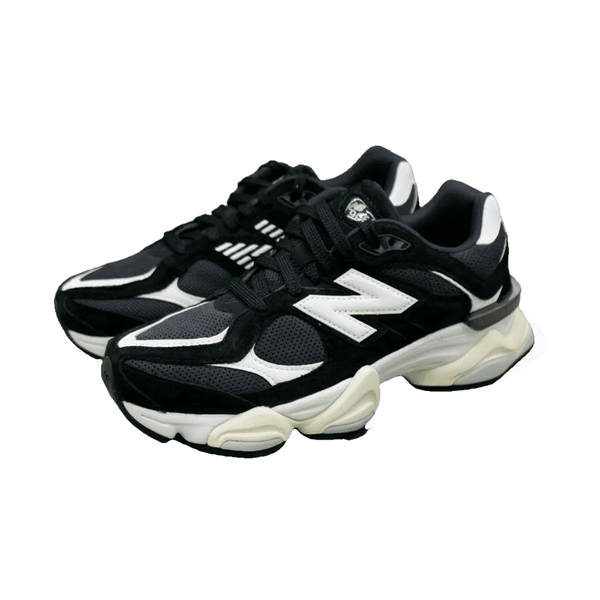 New Balance Black/White