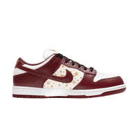 Nike SB Dunk Low Supreme Stars Barkroot Brown